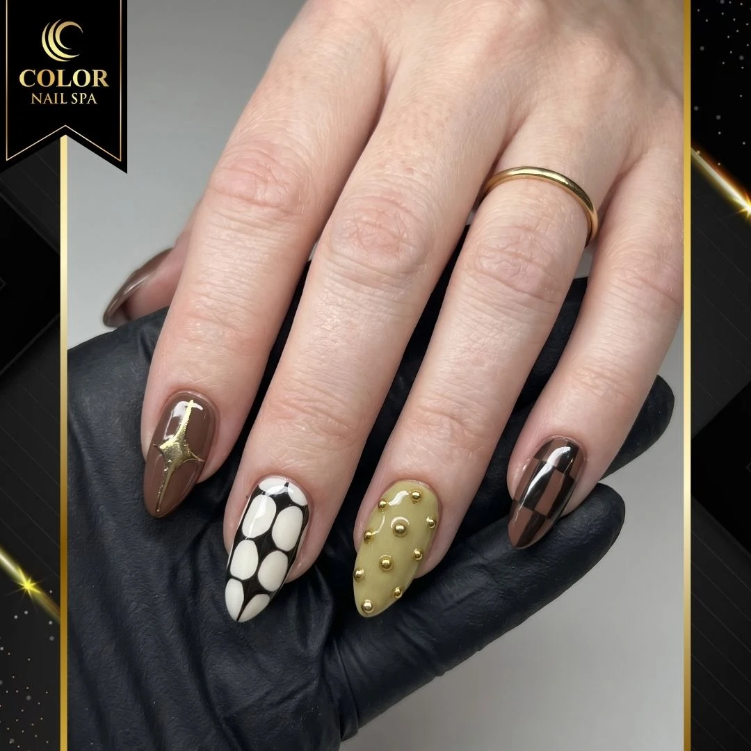 Natural nails art